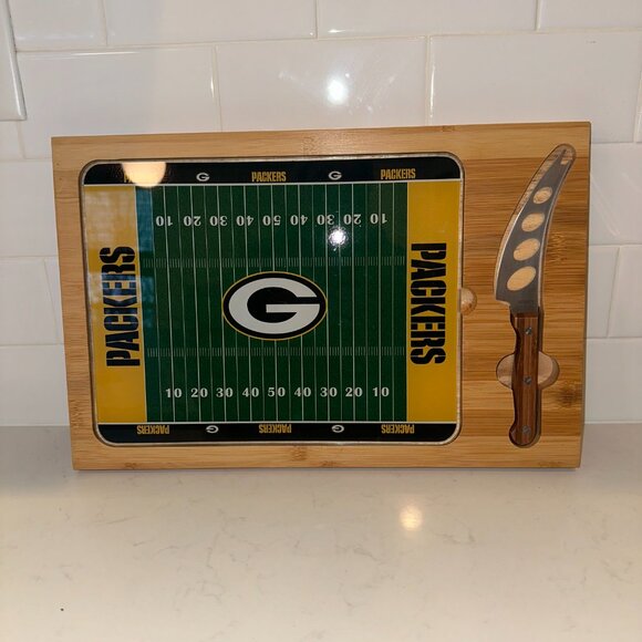 NFL Icon Green Bay Packers Glass Top Cutting Board with Cheese Knife - Picture 4 of 6